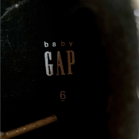 Gap - Platinum Sparkle Sneakers - Toddler Size 6 - Picture 6 of 6